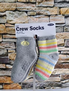 Old Navy 'Days Noted' Baby Crew Socks with Yellow Smiley and Stripes 6 Pair
